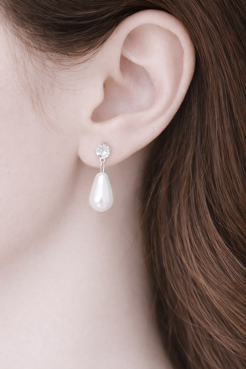 Anti-Tarnish Pearl Necklace Set with Earrings