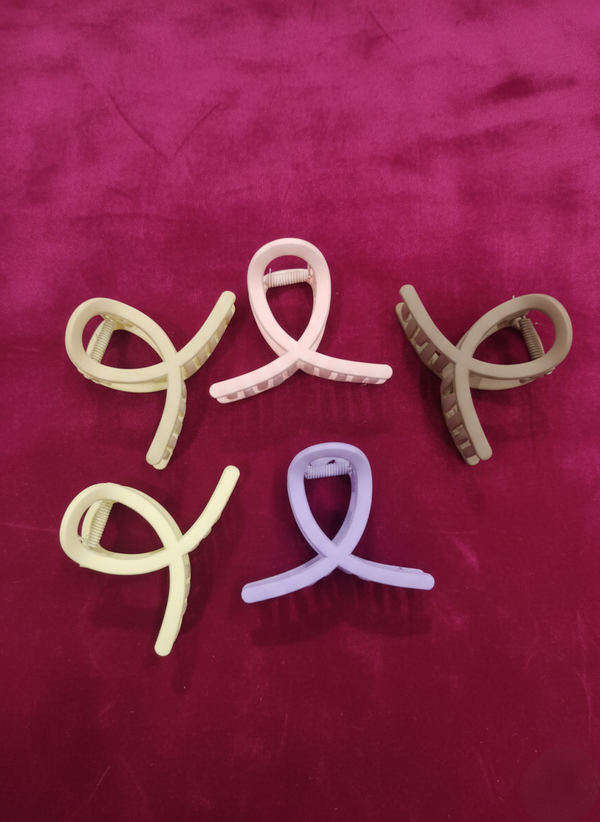 5 Pcs Large Hair matte claw Clutcher girls and women Hair Accessories