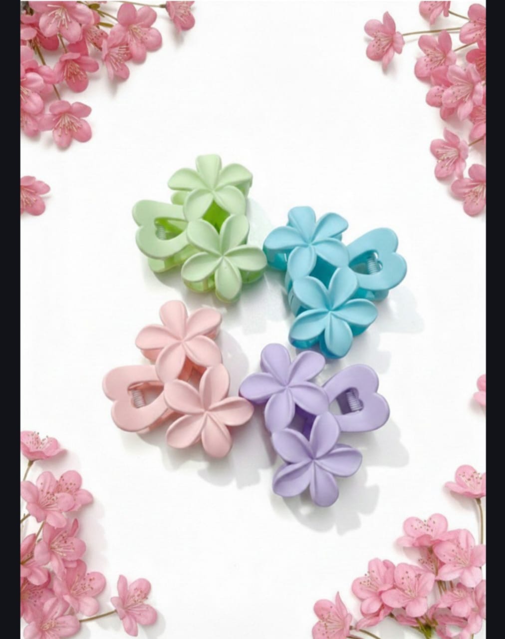 4 Pcs Medium Flower Hair Claw Clip Glossy Flower Clip For women & Girls